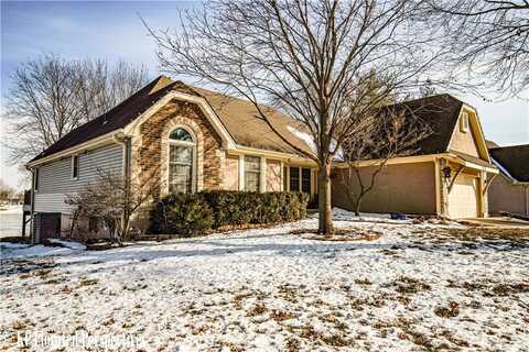 2002 Hidden Valley Drive, Pleasant Hill, MO 64080