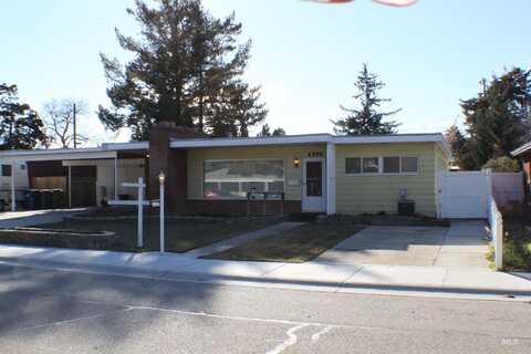 6805 Fairfield Ave, Boise, ID 83709