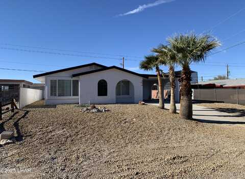 3753 Garnet Cir, Lake Havasu City, AZ 86404