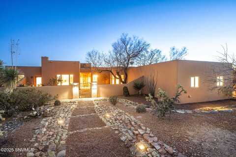 5150 Hunters Chase Road, Las Cruces, NM 88011