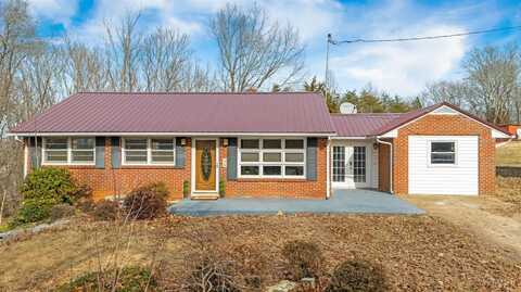 214 Ridge Street, Hurt, VA 24563