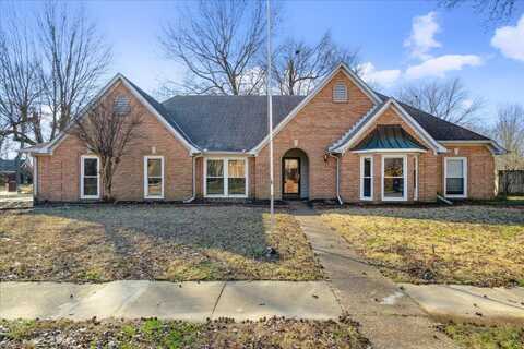 8419 KING WILLIAM, Cordova, TN 38016