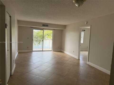 8260 SW 210th St, Cutler Bay, FL 33189