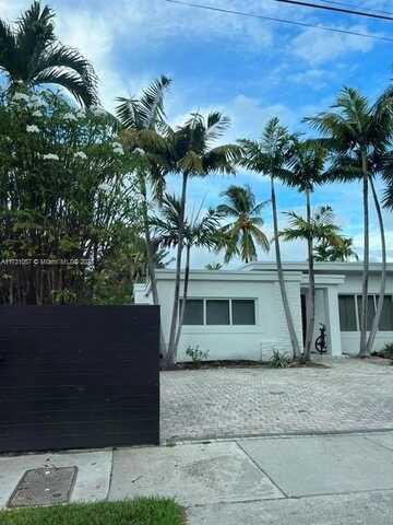1395 Daytonia Rd, Miami Beach, FL 33141