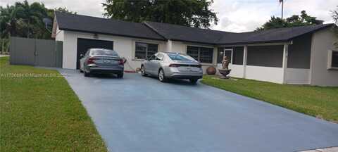 906 CARDINAL PL, Homestead, FL 33035