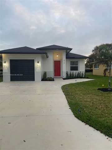 410 NW 8th Ave, Boynton Beach, FL 33435