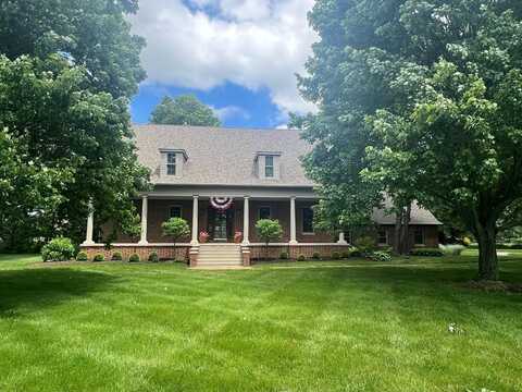 2724 Country Meadows Drive, Shelby, OH 44875
