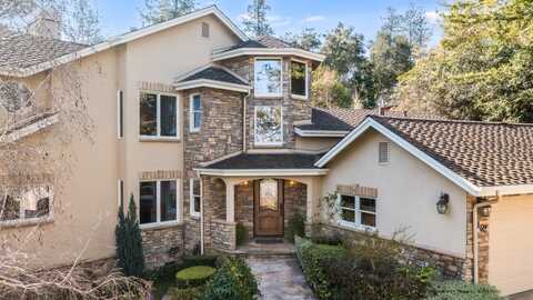 462 Lockewood LN, SCOTTS VALLEY, CA 95066