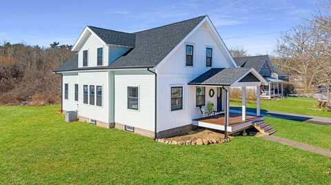 9 River Rd, Mattapoisett, MA 02739