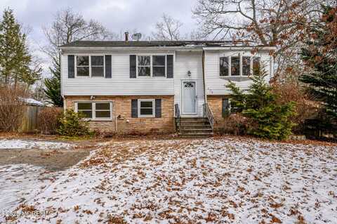 424 River Terrace, Toms River, NJ 08755