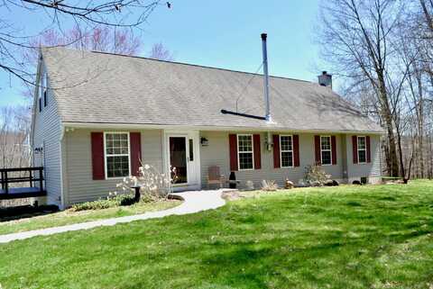 504 Browning Road, Salt Point, NY 12578