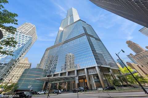 401 N WABASH Avenue, Chicago, IL 60611