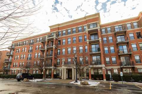 2335 W Belle Plaine Avenue, Chicago, IL 60618