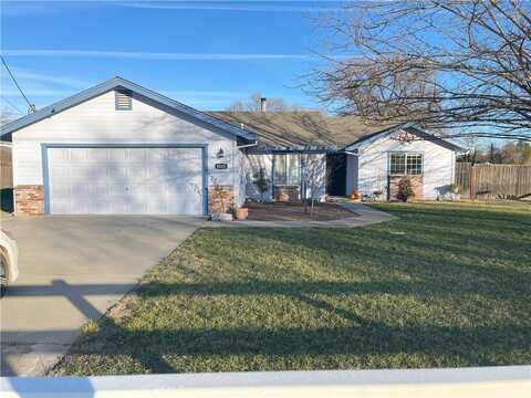 8220 Marek Road, Los Molinos, CA 96055