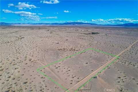 10 Naborly Road, 29 Palms, CA 92277