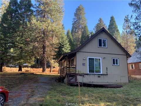 1249 Cedar Lane, Fish Camp, CA 93623