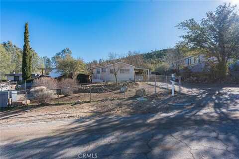 139 Salaine Drive, Bodfish, CA 93205