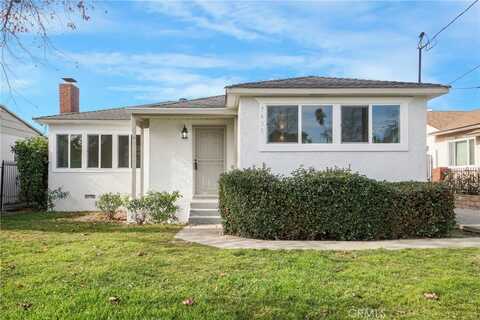 7435 Balcom Avenue, Reseda, CA 91335