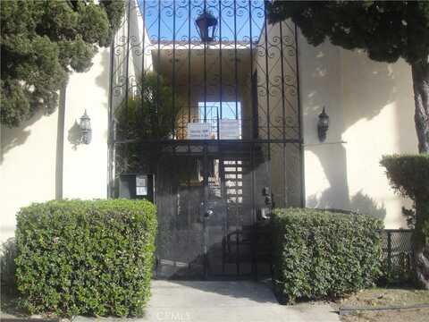 7826 Laurel Canyon Boulevard, North Hollywood, CA 91605