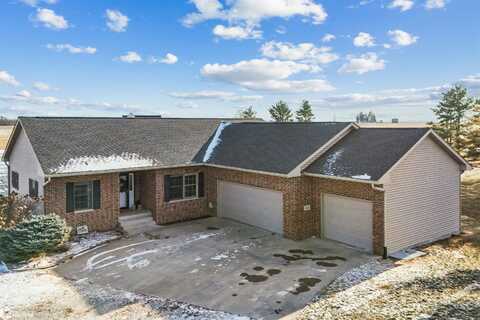 1028 Terrace Lake Lane, Crawfordsville, IA 52621