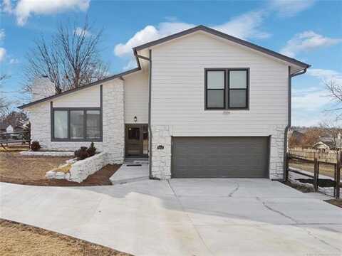 6914 S 30th West Avenue, Tulsa, OK 74132