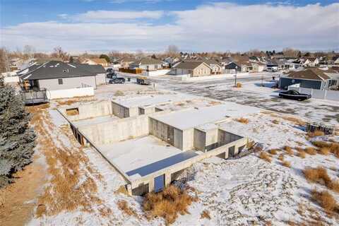 490 Oakwood Dr, Powell, WY 82435