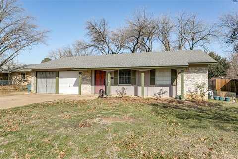 808 Fayette Drive, Euless, TX 76039