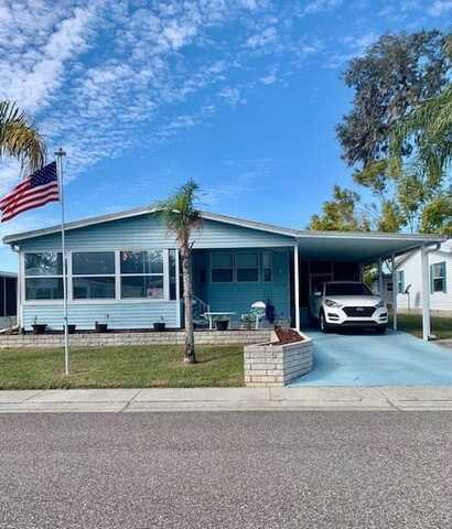 6227 Jessup Dr, Zephyrhills, FL 33540