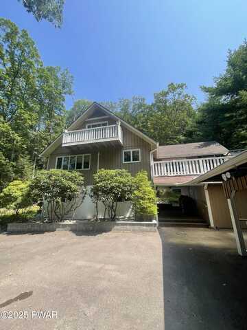 6 Ridge View, Hawley, PA 18428