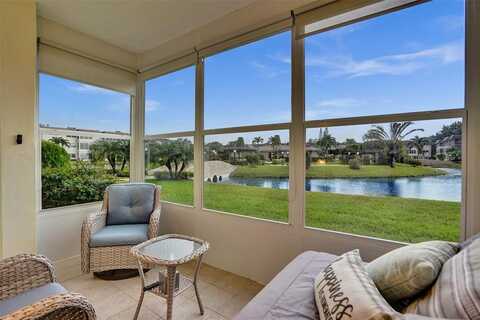 4706 NW 36th St, Lauderdale Lakes, FL 33319