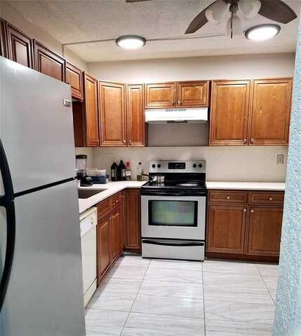 2800 Somerset Drive, Lauderdale Lakes, FL 33311