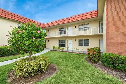 52 Woodland Drive, Vero Beach, FL 32962