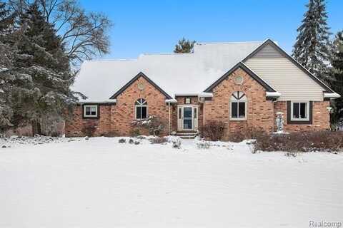 8878 PIPPEN Drive, Romeo, MI 48065