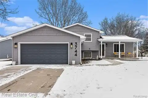 3744 BARBERRY Circle, Wixom, MI 48393