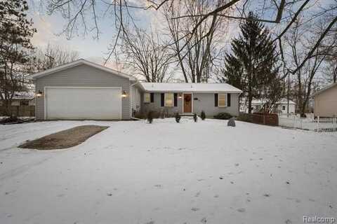 248 Beachway Street, Whitmore Lake, MI 48189