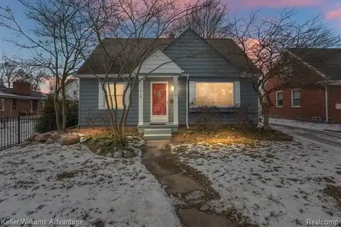 918 LLOYD Avenue, Royal Oak, MI 48073