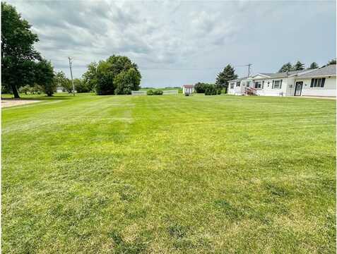 Xxx N Nicollet Street, Winthrop, MN 55396