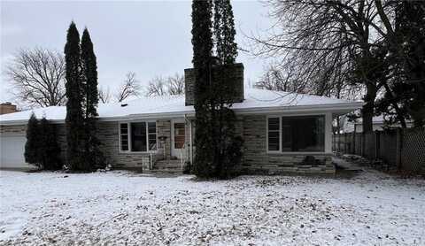 1000 Elm Avenue E, Waseca, MN 56093