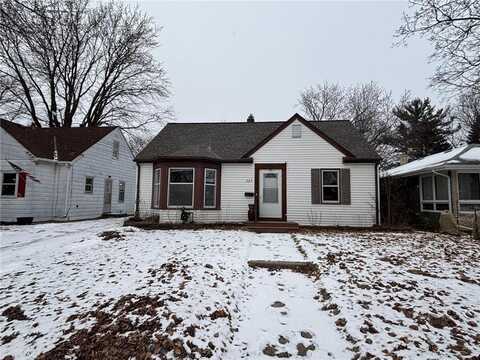 325 Bernard Street E, West Saint Paul, MN 55118