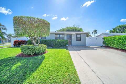 212 NW 11th Avenue, Boynton Beach, FL 33435