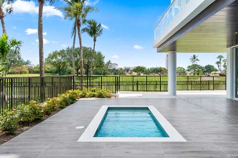 220 SE Mizner Boulevard, Boca Raton, FL 33432