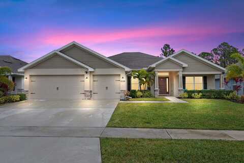 8324 Amalfi Circle, Fort Pierce, FL 34951