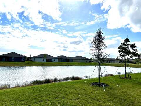 5509 Fantasy Drive, Fort Pierce, FL 34947