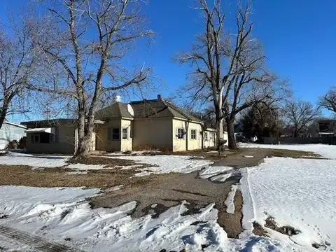 206 S Peabody St, Nickerson, KS 67561