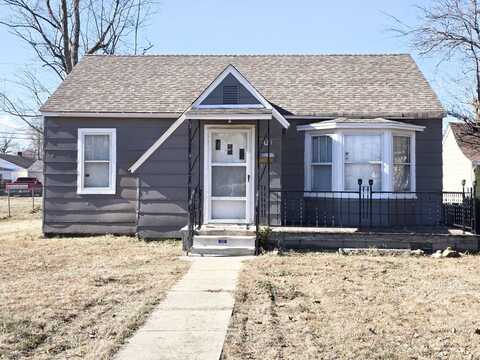 421 N Catalpa St, Dexter, MO 63841