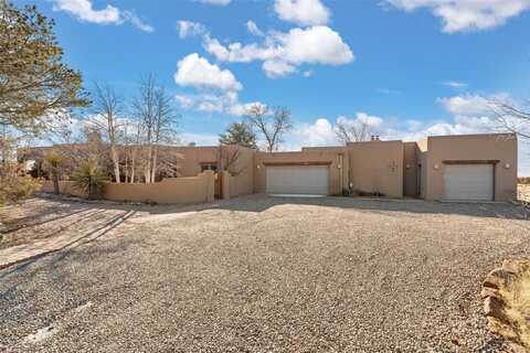 69 Condesa Road, Santa Fe, NM 87508