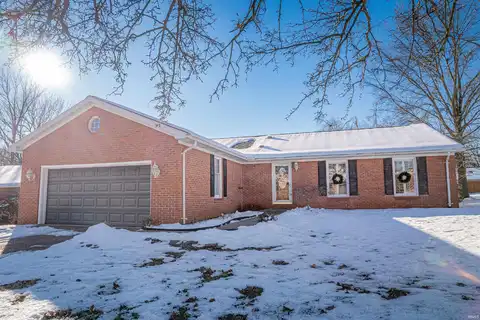 5877 Fiesta Drive, Newburgh, IN 47630