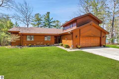 7017 Loud Drive, Oscoda, MI 48750