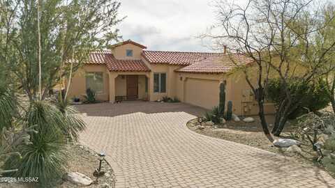 777 W Placita El Cueto, Green Valley, AZ 85622