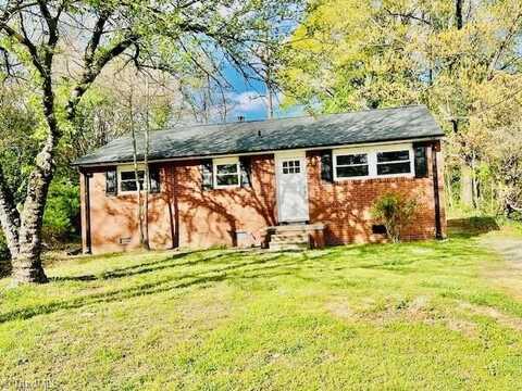 5 Ross Court, Greensboro, NC 27401